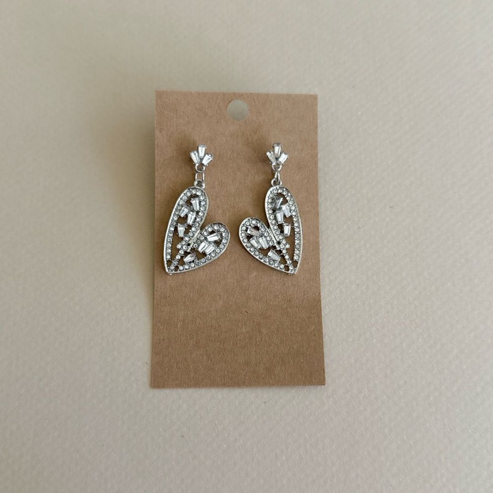 Silver Heart Earrings N1555 - Picture 3 of 4